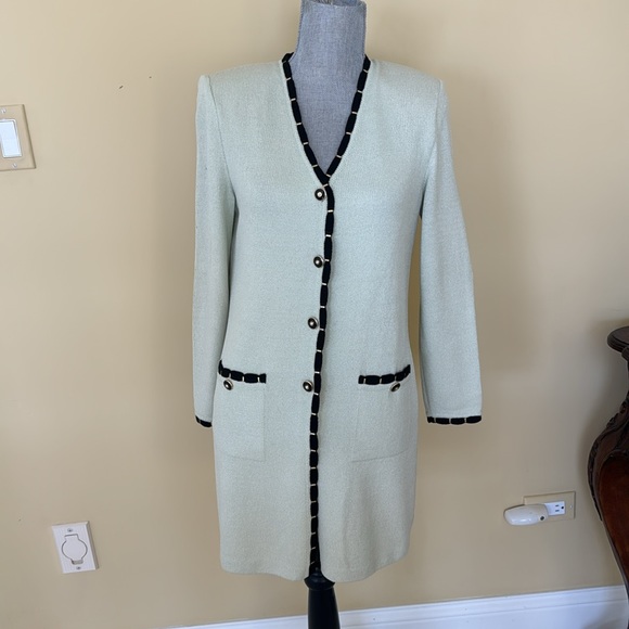 St. John Jacket - Picture 2 of 9